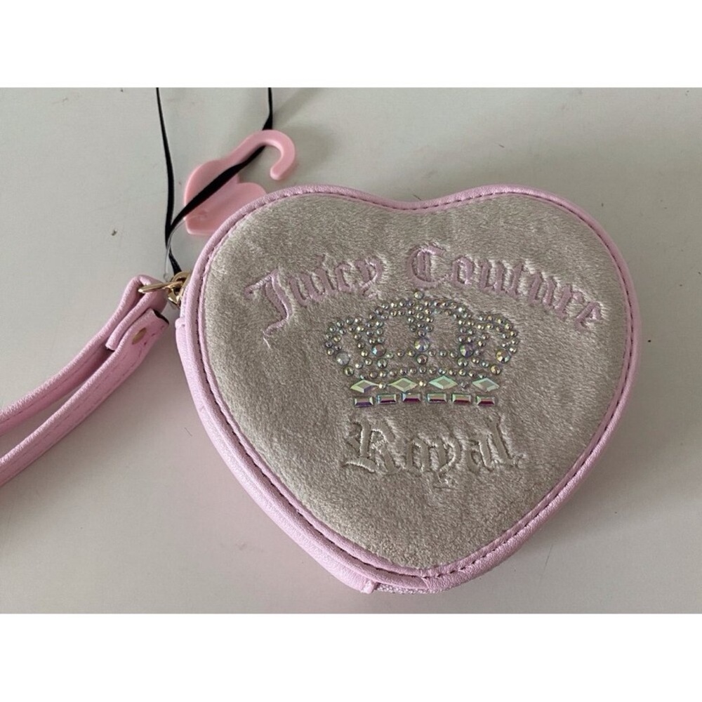 NWT Juicy Couture Kingdom Heart Zip Wristlet Pink Velour Rhinestone Crown Wallet